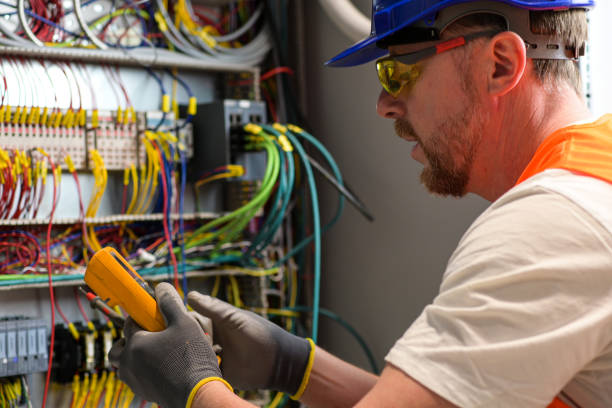 Best Residential Electrician Services  in Chisago City, MN